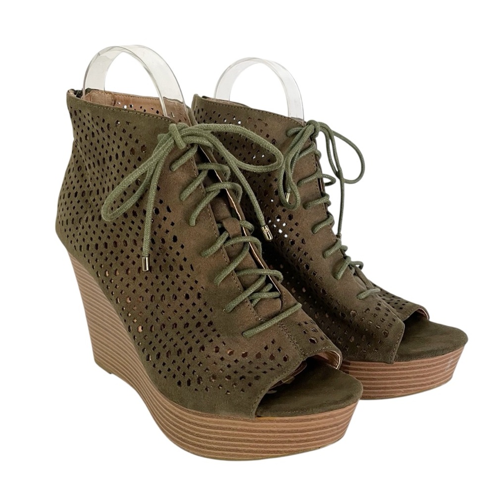 Report Ankle Booties Women's Size 8.5 Olive Green Faux Suede Lace Up Perforated
